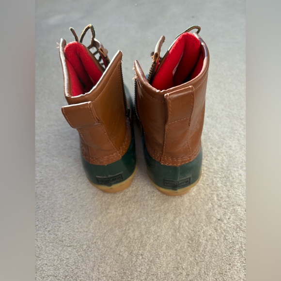 Aquatherm Great Condition Green and Brown Duck Boots in size 6 - Picture 4 of 7